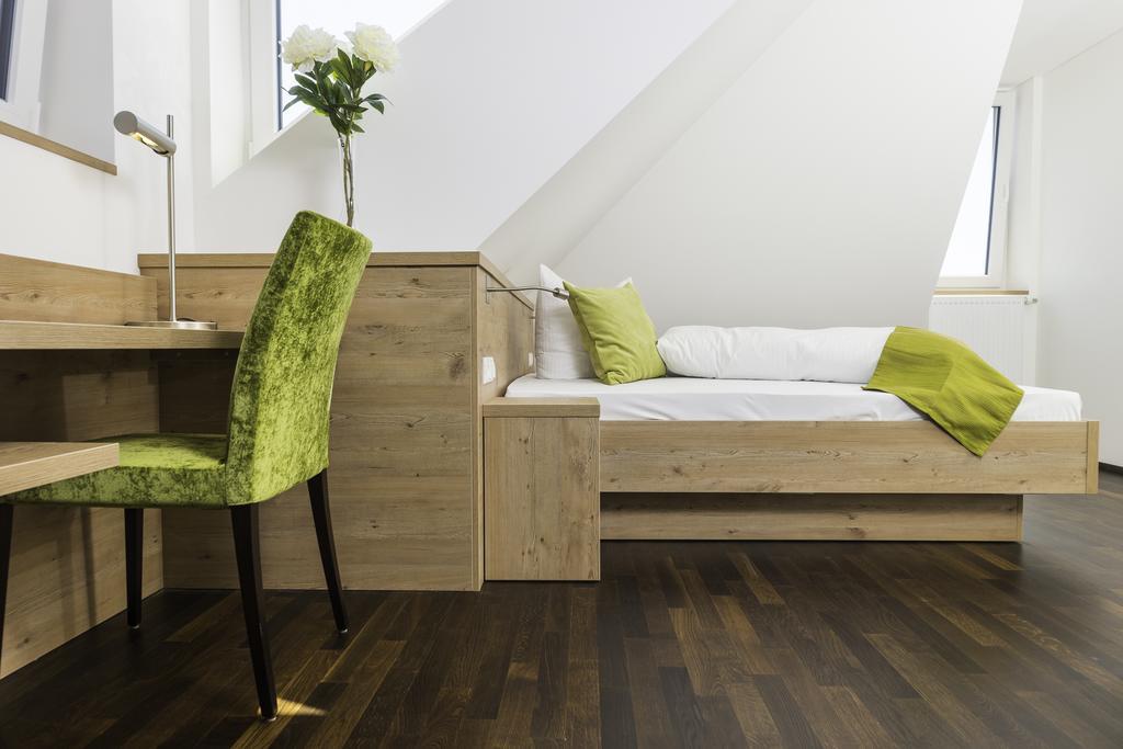 Hotel Rheingold Gailingen Bilik gambar