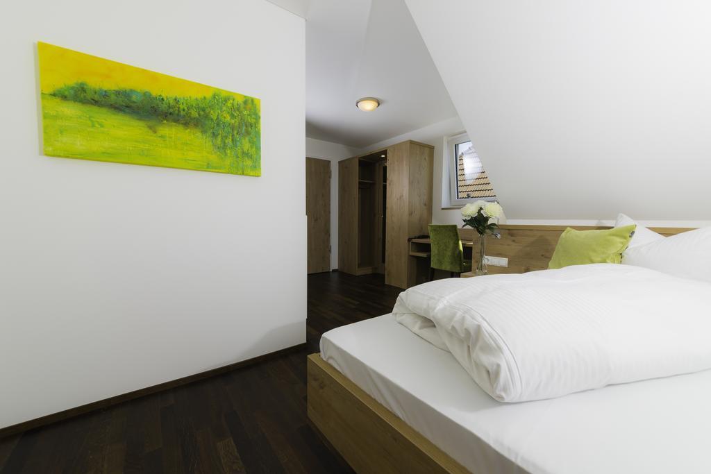 Hotel Rheingold Gailingen Bilik gambar